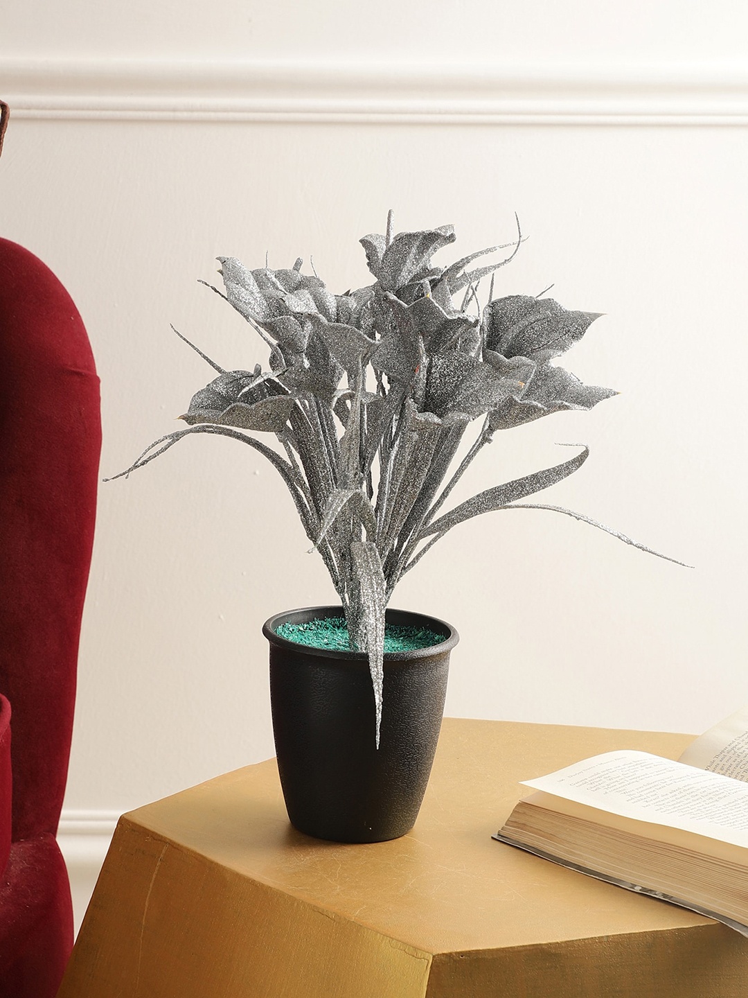 

FOLIYAJ Silver-Colored Spray Painted Tulip Artificial Plant With Pot