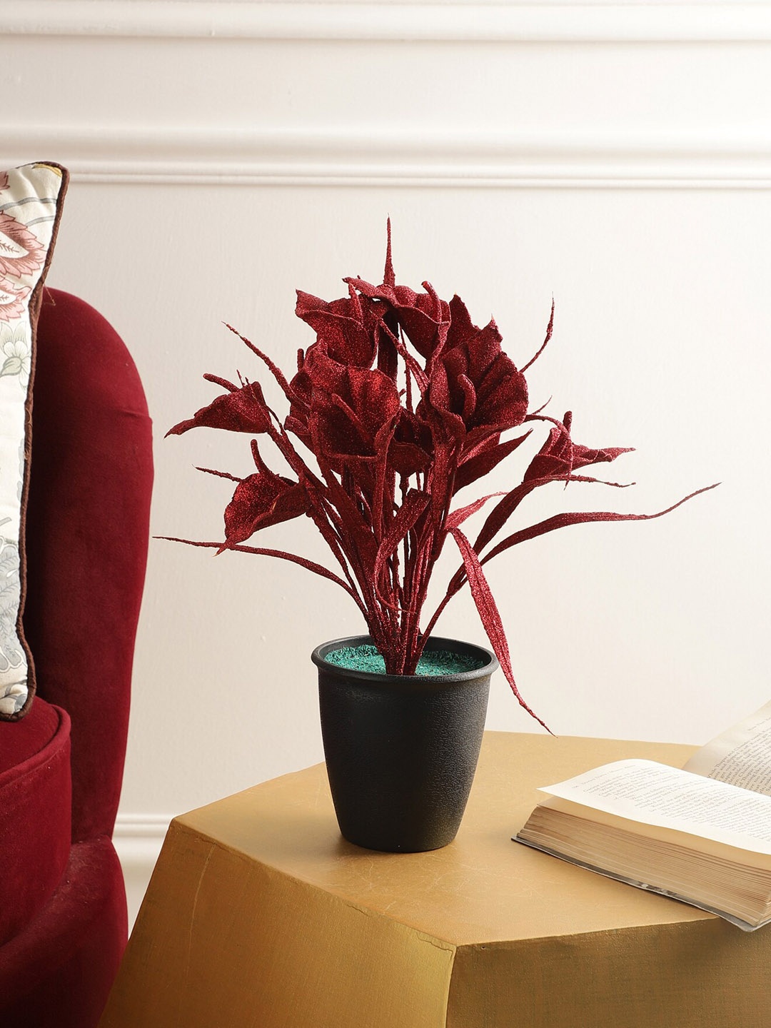 

FOLIYAJ Red & Black Spray Painted Artificial Tulip Plant With Pot