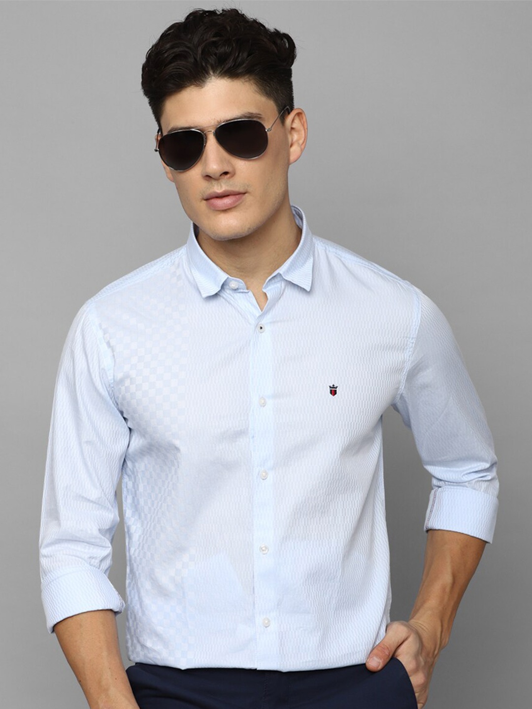 

Louis Philippe Sport Slim Fit Geometric Printed Casual Shirt, Blue