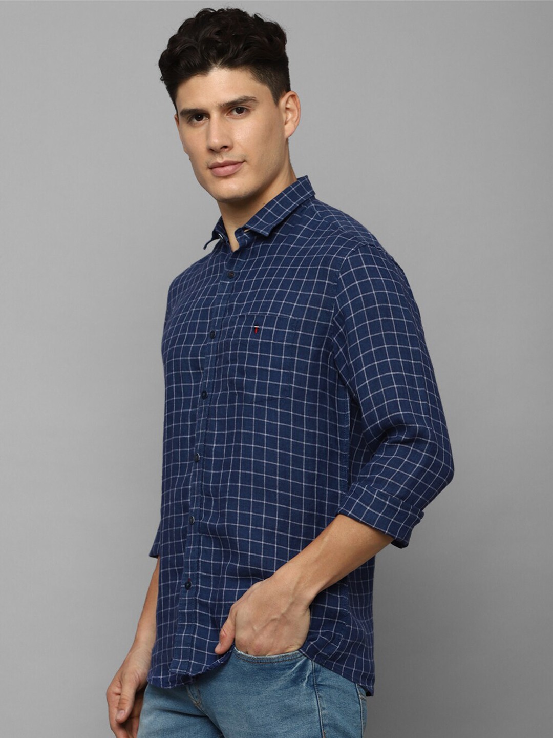 

Louis Philippe Sport Grid Tattersall Checked Spread Collar Linen Casual shirt, Navy blue
