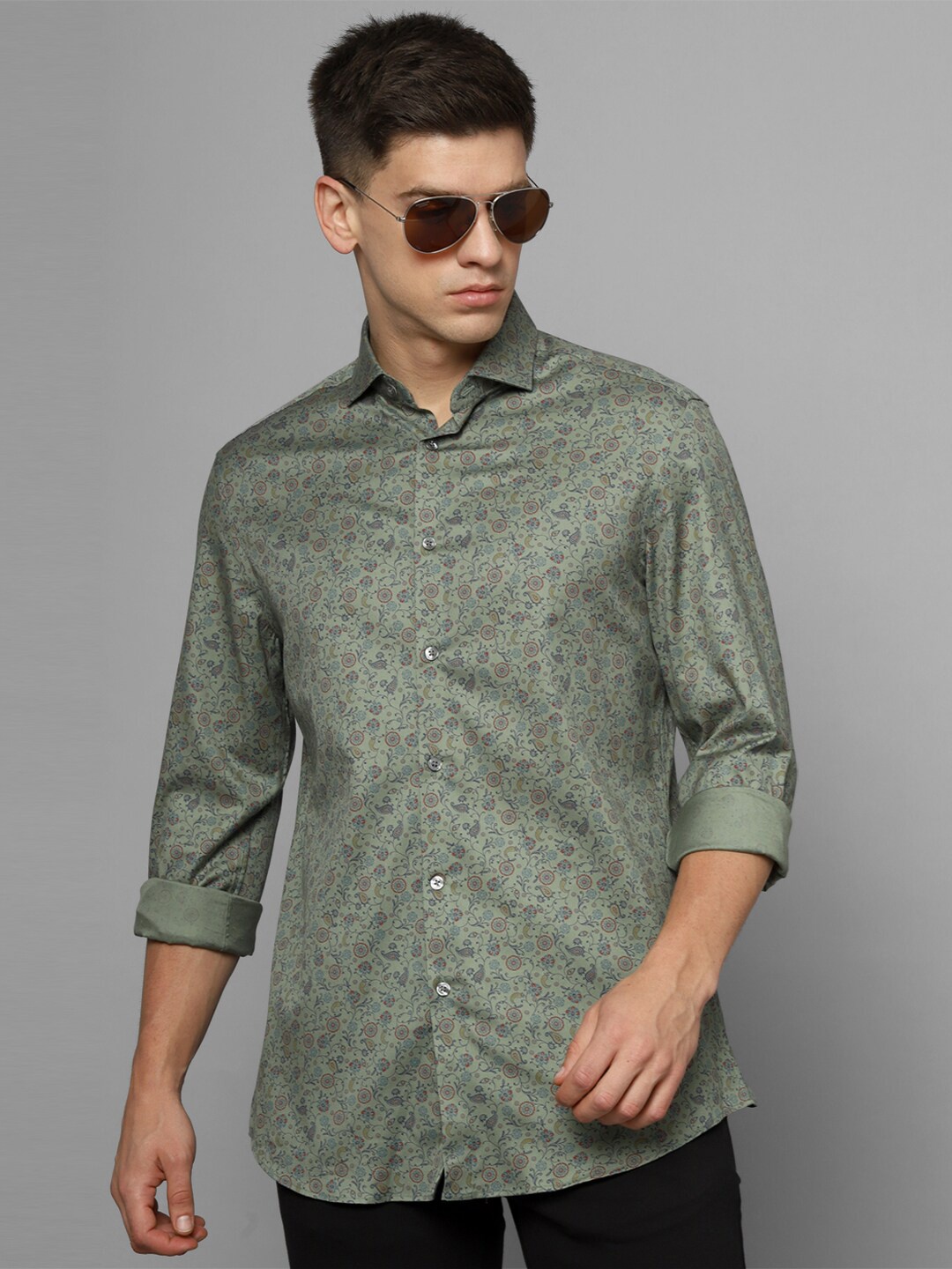 

Louis Philippe Sport Floral Printed Slim Fit Pure Cotton Casual Shirt, Olive
