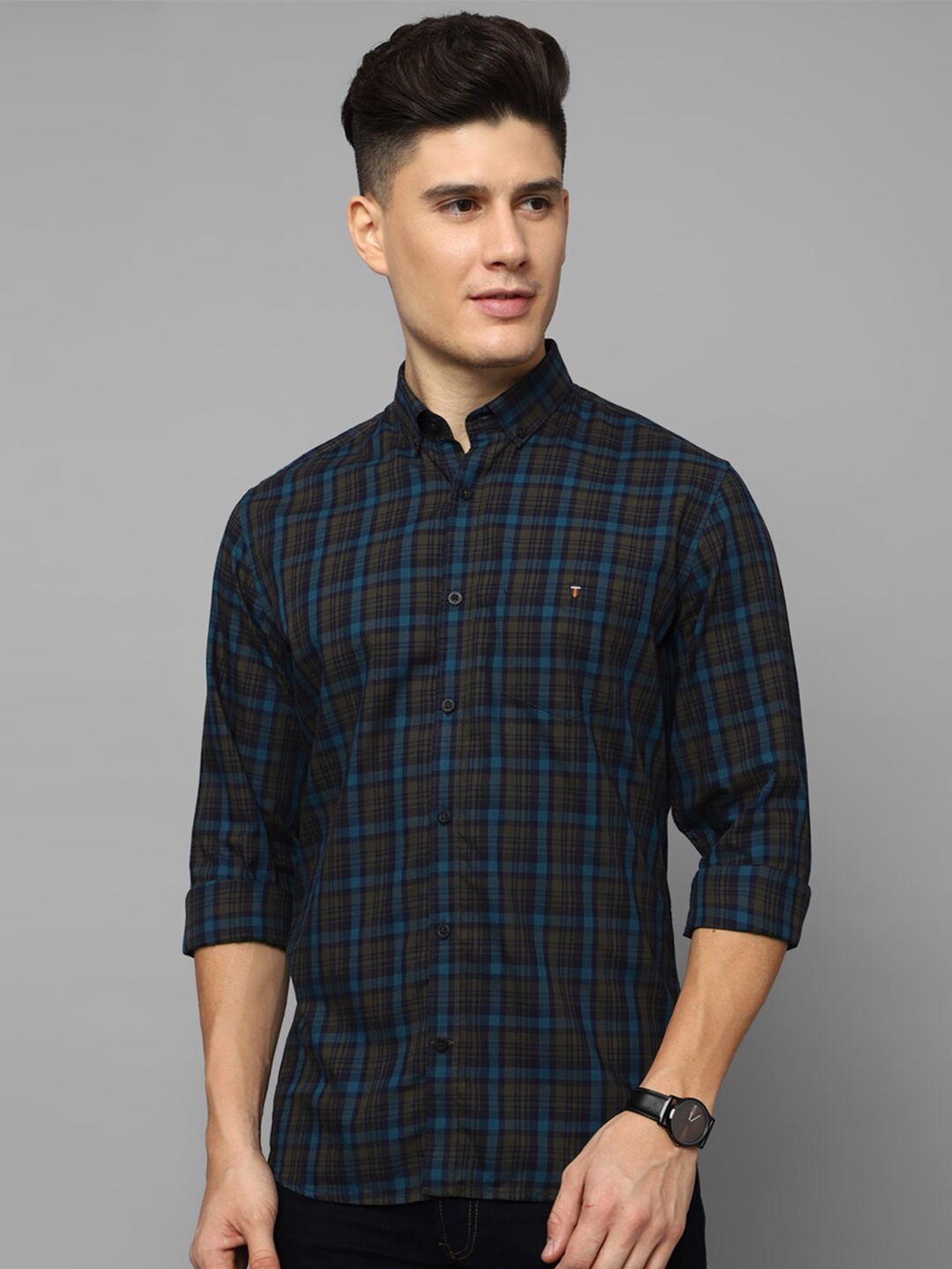 

Louis Philippe Sport Tartan Checked Spread Collar Pure Cotton Slim Fit Casual Shirt, Blue