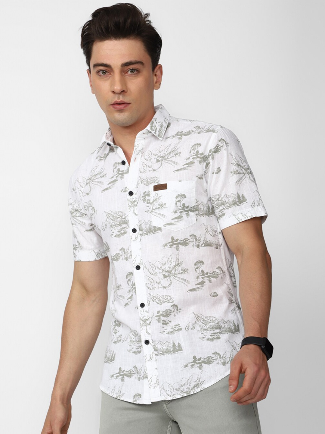 

Peter England Casuals Slim Fit Graphic Printed Pure Cotton Casual Shirt, White