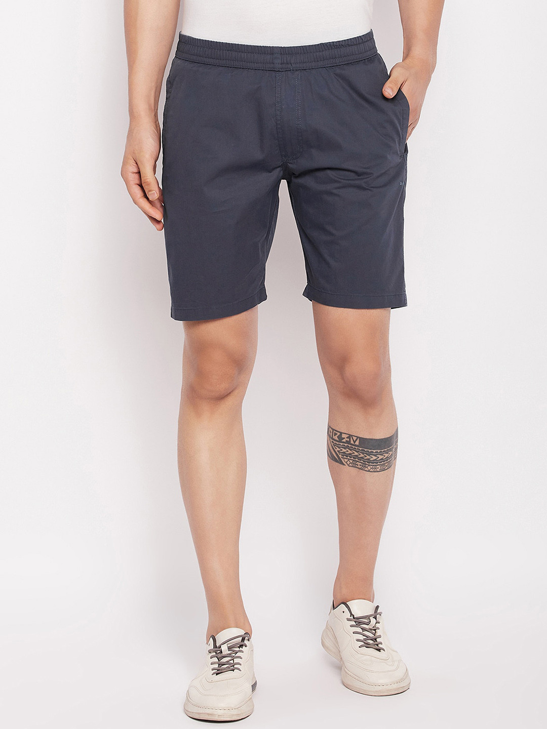 

Okane Men Mid-Rise Cotton Regular Shorts, Navy blue