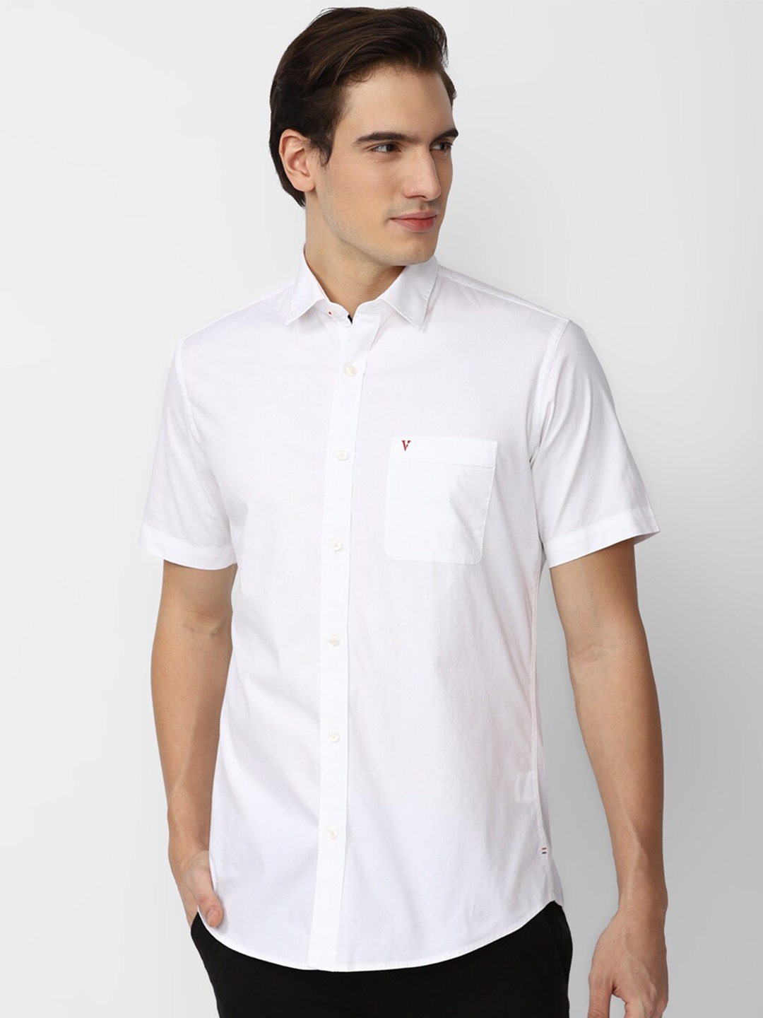 

Van Heusen Sport Spread Collar Short Sleeves Casual Shirt, White