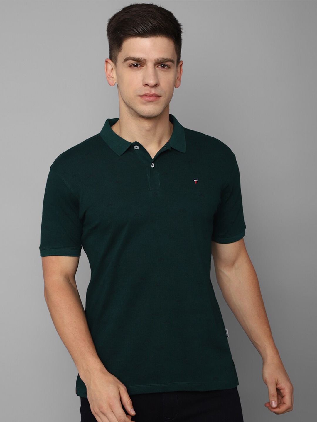 

Louis Philippe Jeans Polo Collar Slim Fit Pure Cotton T-shirt, Green