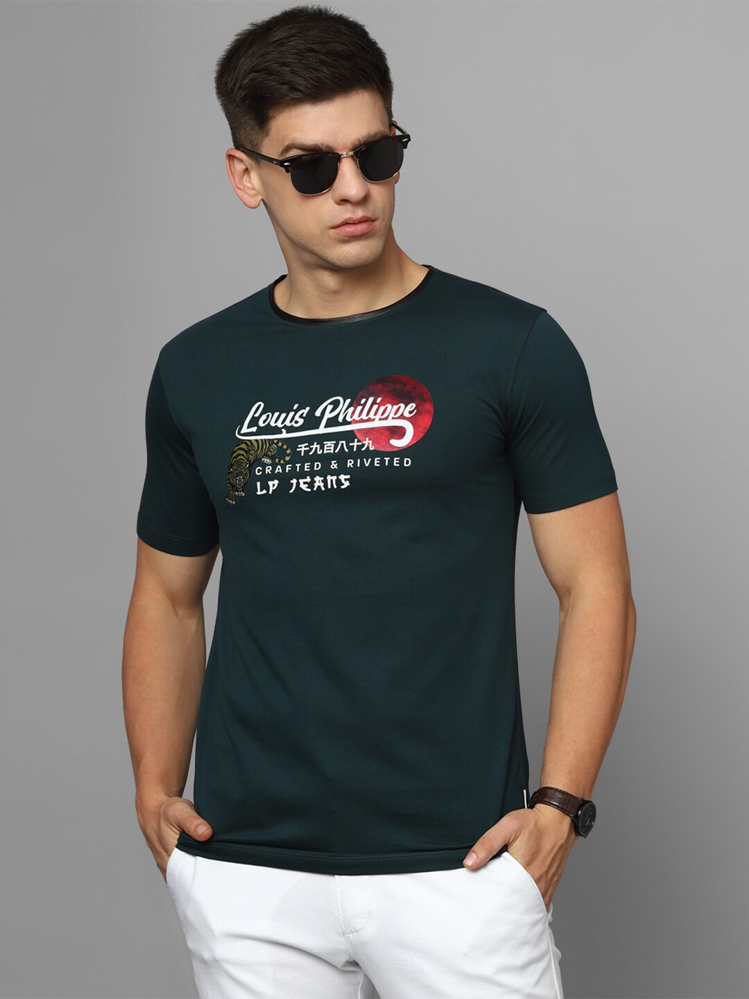

Louis Philippe Jeans Typography Printed Slim Fit Pure Cotton T-shirt, Green