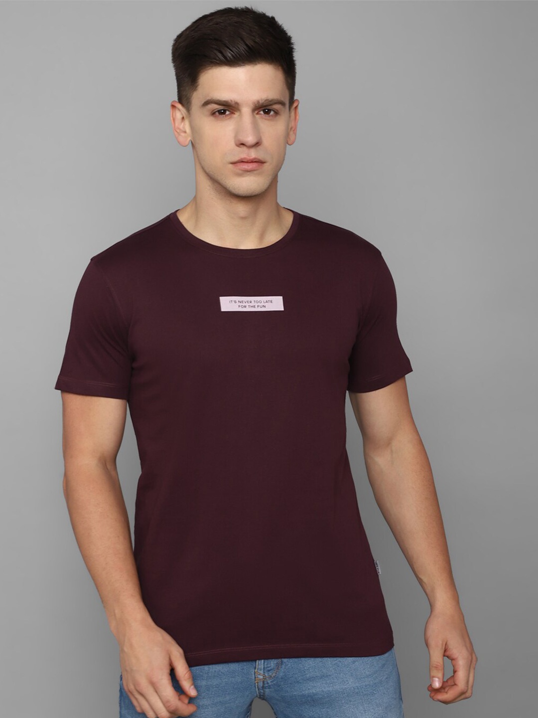 

Louis Philippe Jeans Typography Printed Slim Fit Pure Cotton T-shirt, Maroon