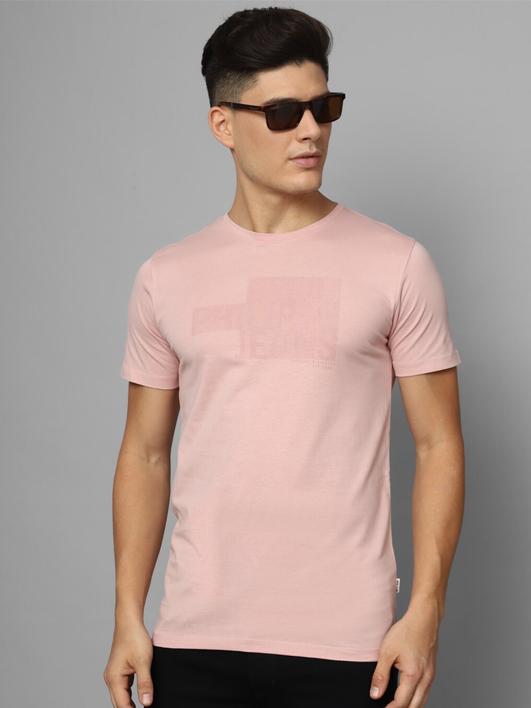 

Louis Philippe Jeans Round Neck Slim Fit Pure Cotton T-shirt, Pink