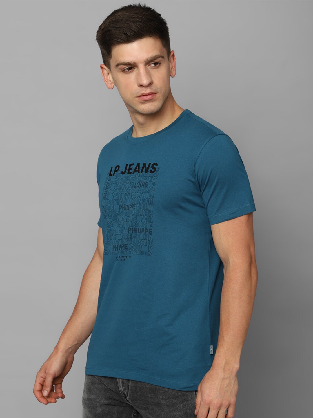 

Louis Philippe Jeans Typography Printed Pure Cotton Slim Fit T-shirt, Blue