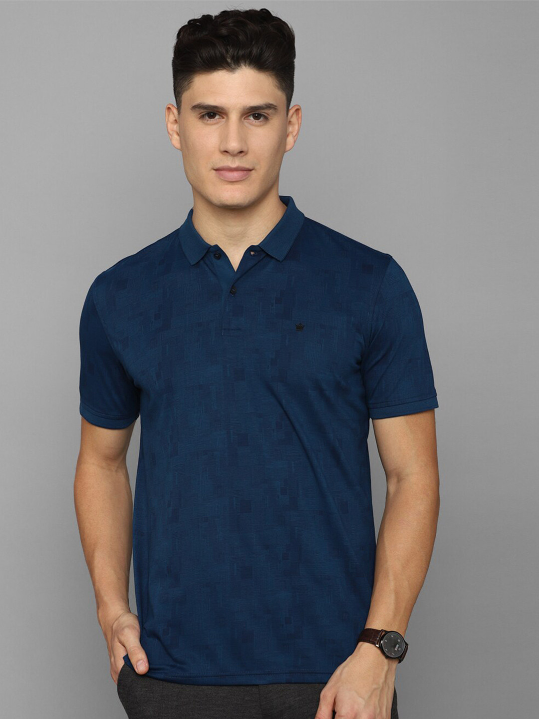 

Louis Philippe Sport Polo Collar Pure Cotton Slim Fit T-shirt, Navy blue