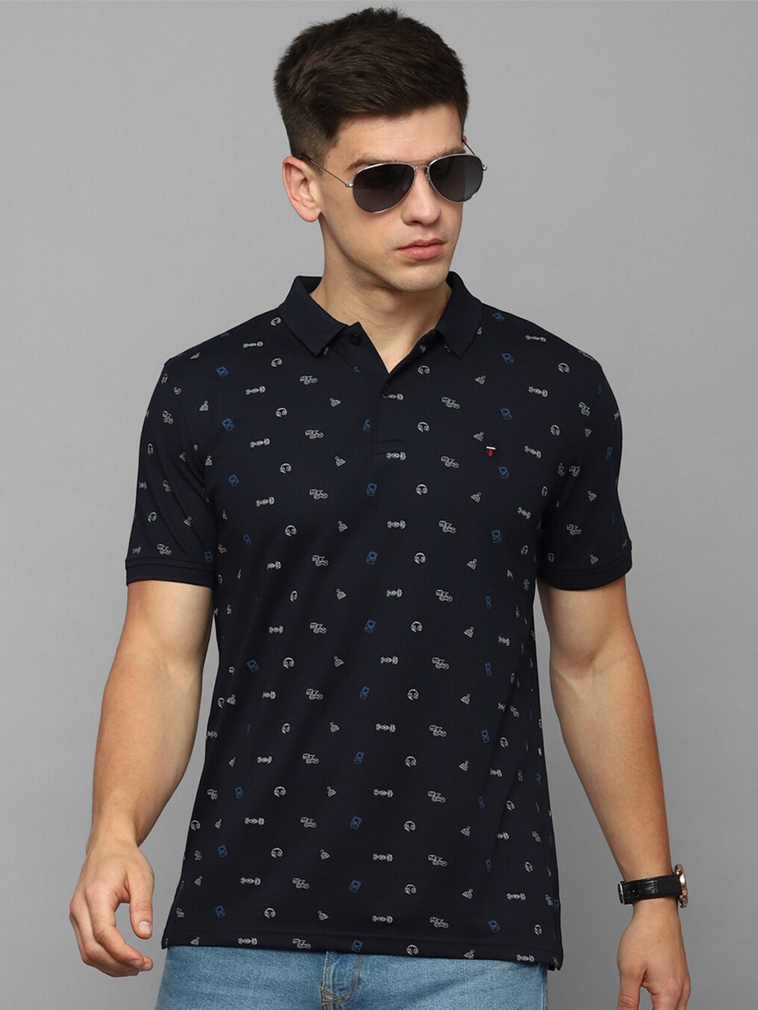 

Louis Philippe Sport Conversational Printed Polo Collar Pure Cotton Slim Fit T-shirt, Navy blue