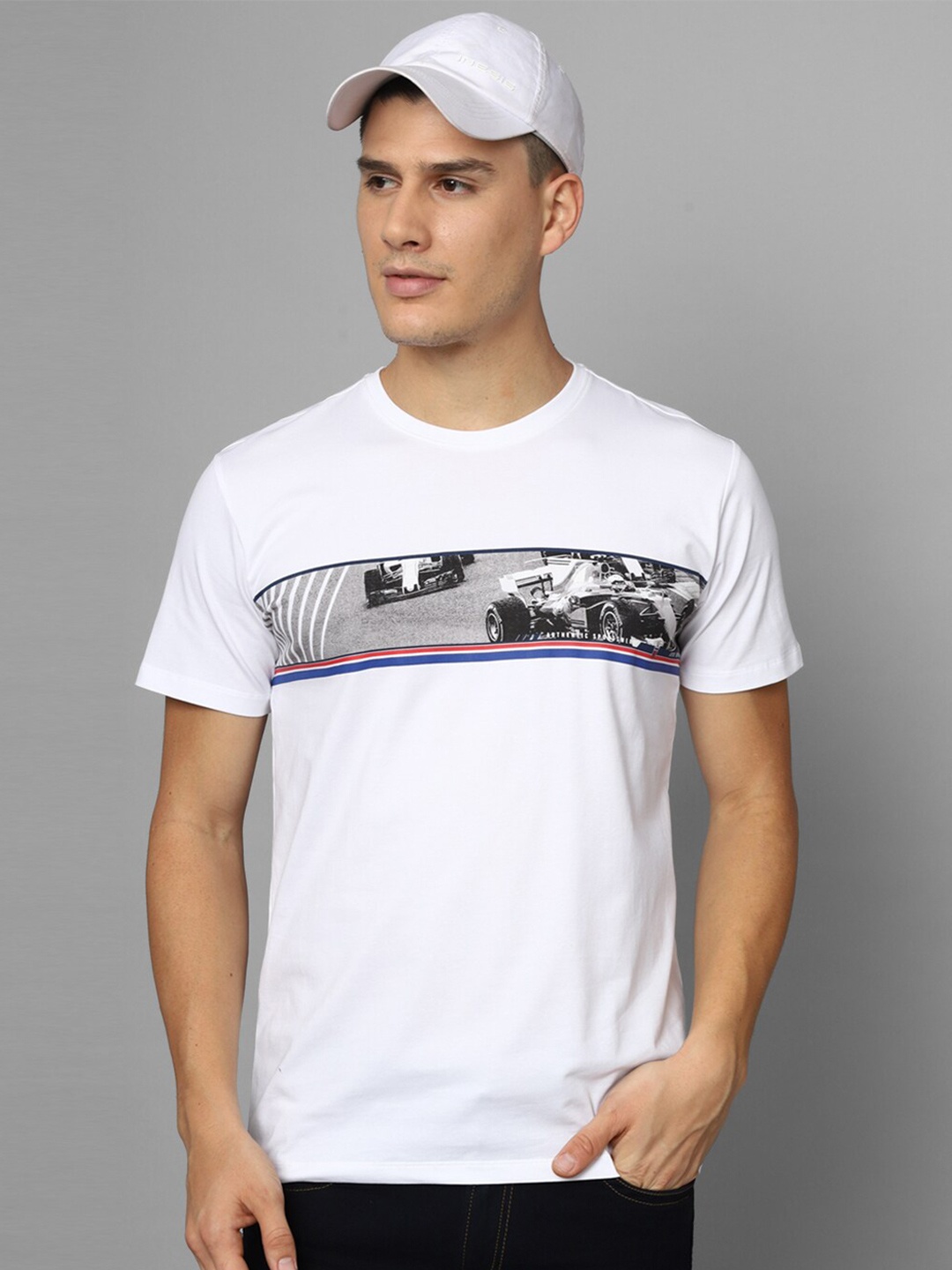 

Louis Philippe Sport Graphic Printed Slim Fit T-shirt, White