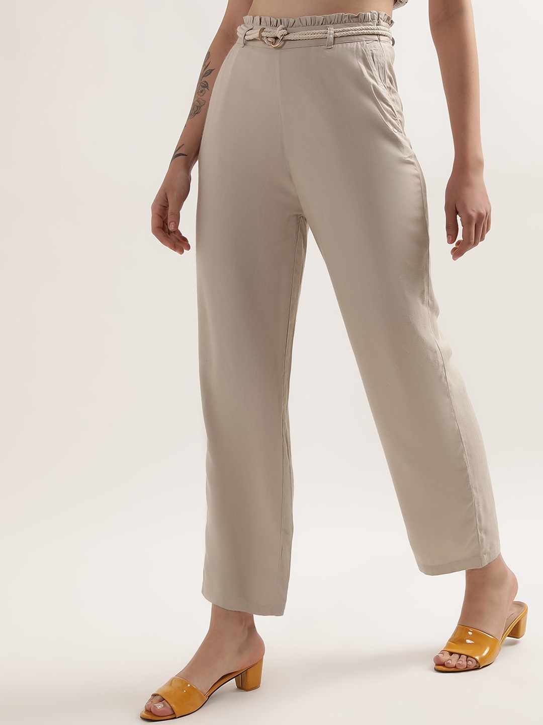 

ELLE Women Mid-Rise Smart Trousers, Beige