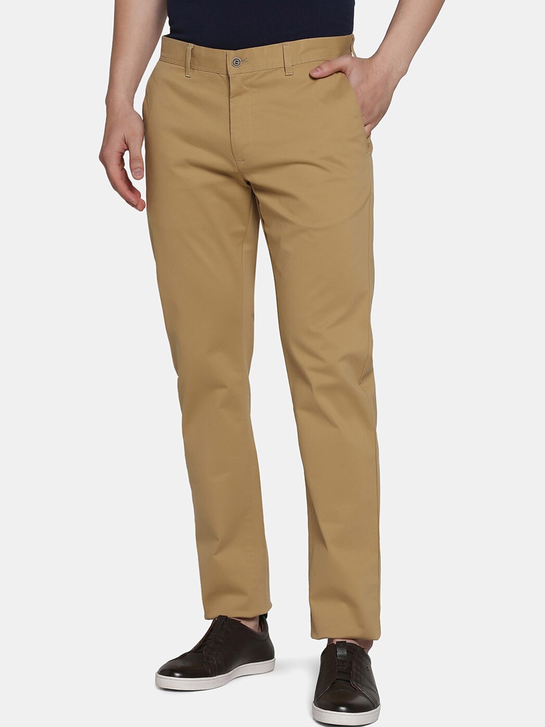 

Blackberrys Men Slim Fit Mid-Rise Casual Trousers, Khaki