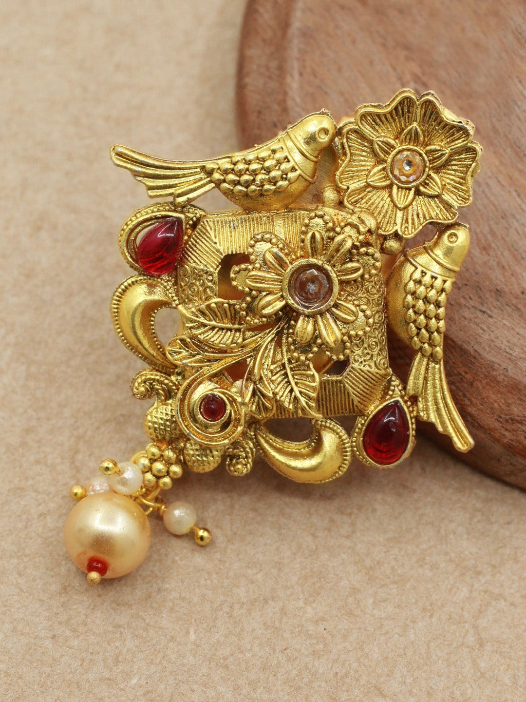 

SAIYONI Woman Antique Gold-Plated Saree Pin Brooch