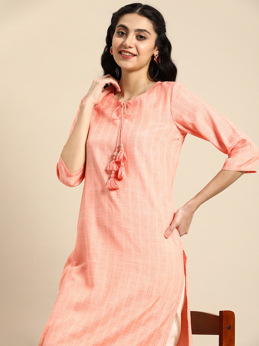 

Anouk Tie-Up Neck Kurta, Peach