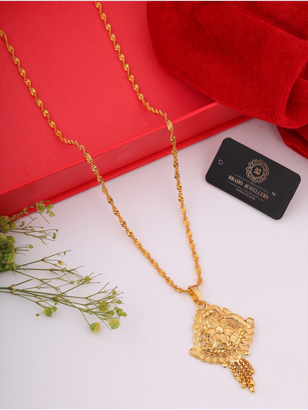 

Brado Jewellery Brass Gold-Plated Necklace