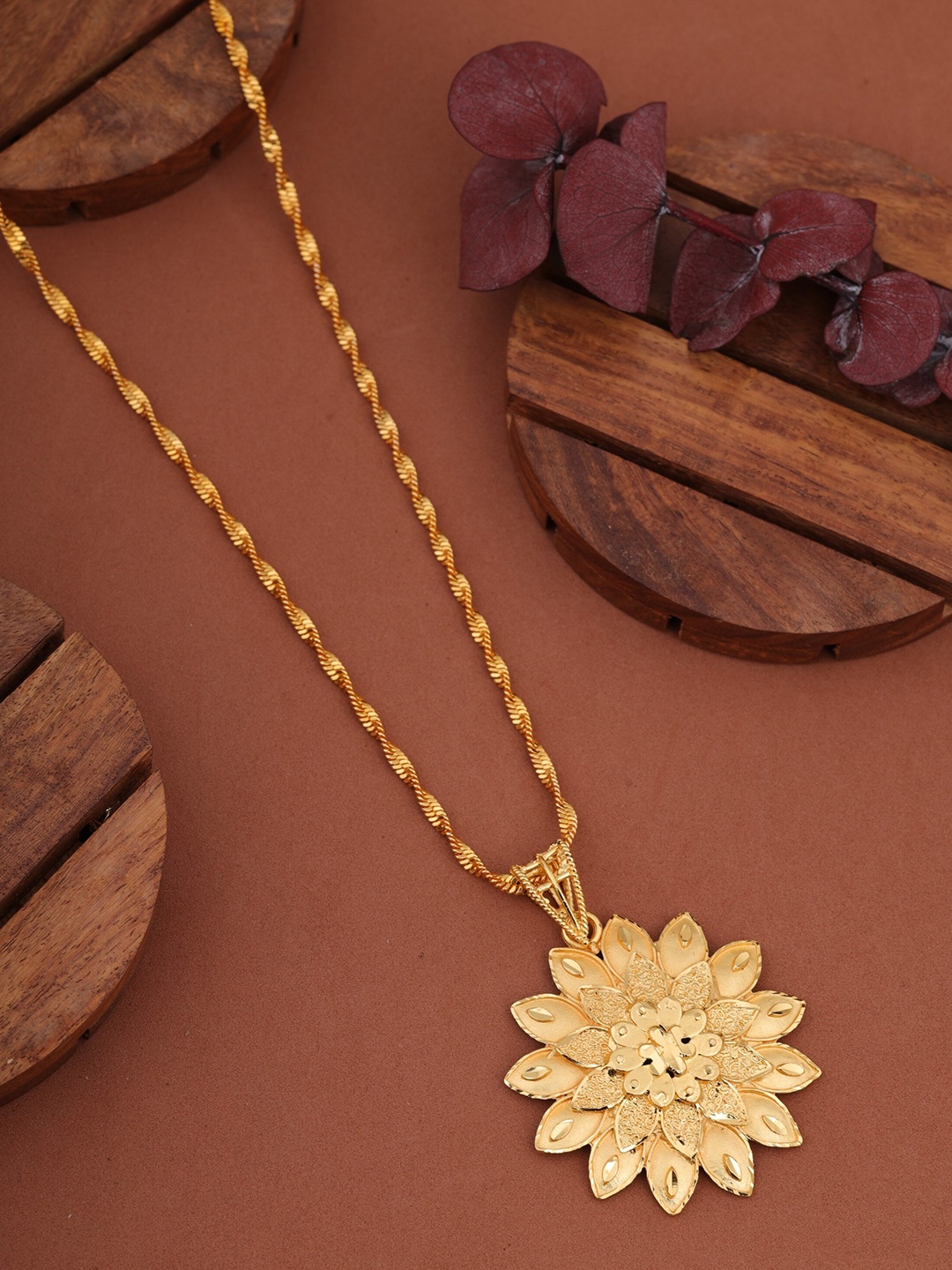 

Brado Jewellery Gold-Plated Pendant Chain