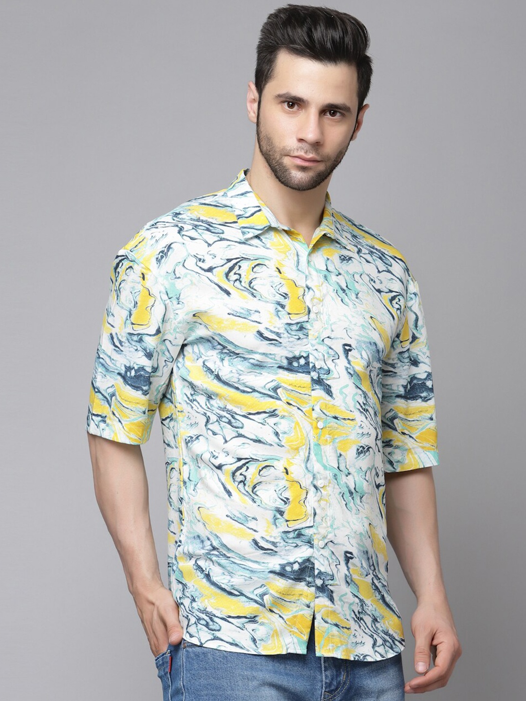 

Rigo Abstract Printed Drop Shoulder Casual Shirt Men, White