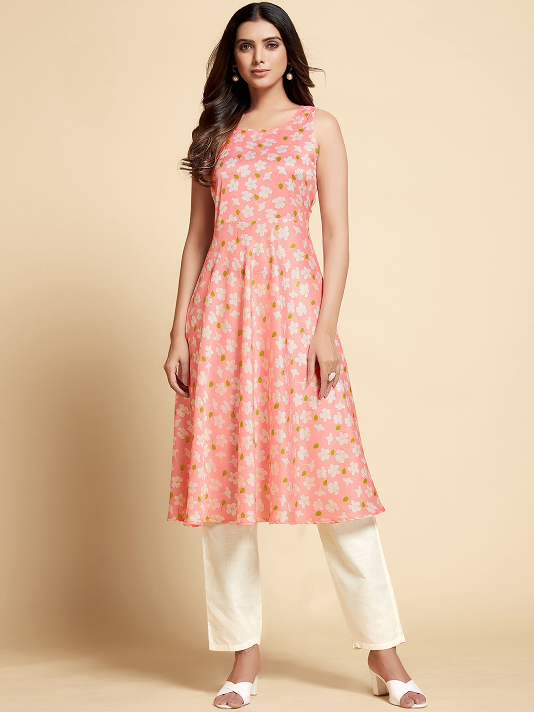 

Sangria Sleeveless Floral Printed A-Line Kurta With Trousers, Peach