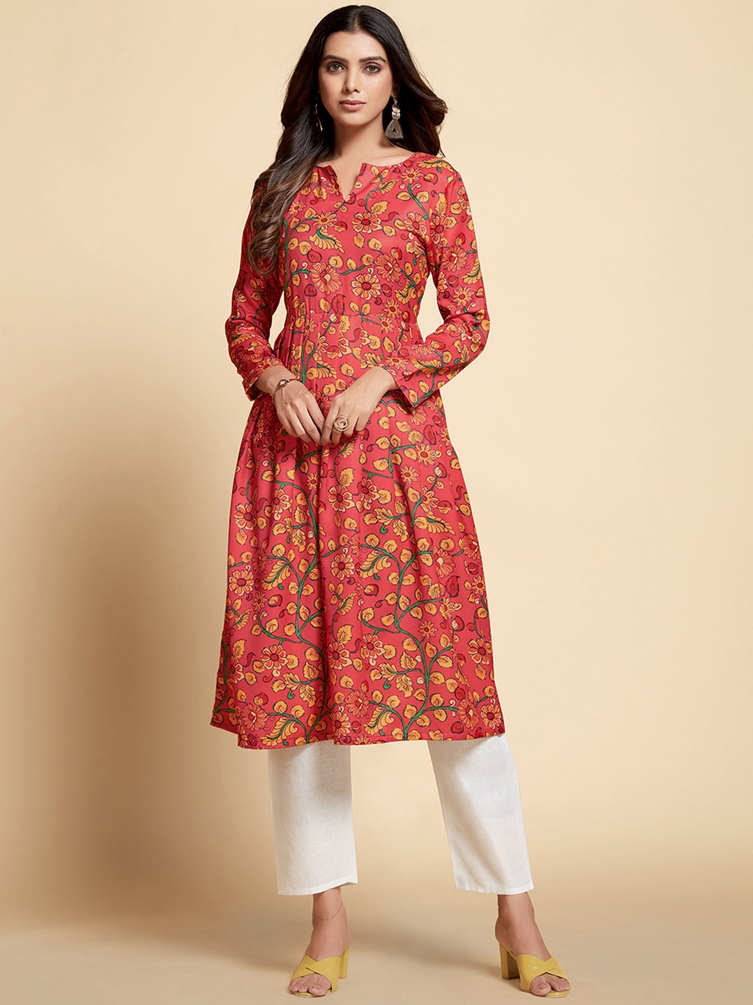 

Sangria Floral Printed A-Line Kurta With Trousers, Red
