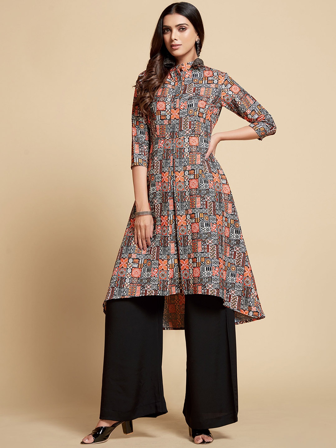 

Sangria Ethnic Motifs Printed A-Line Kurta With Palazzos, Black