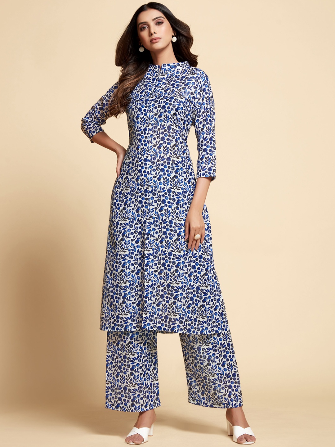 

Sangria Floral Printed Band Collar A-Line Kurta With Palazzos, Blue