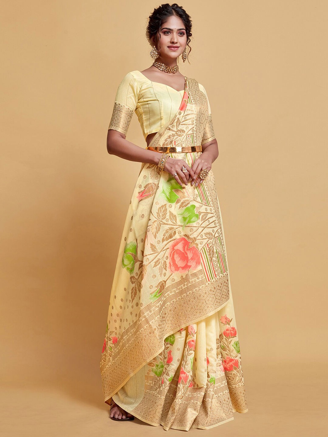 

Satrani Floral Woven Design Zari Saree, Cream