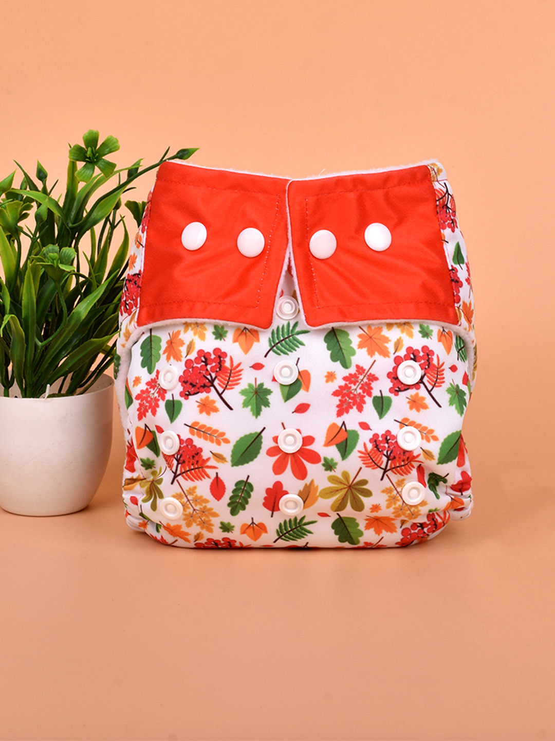 

Moms Home Infants Reusable Cotton Printed Pocket Diaper With 1 Insert, White