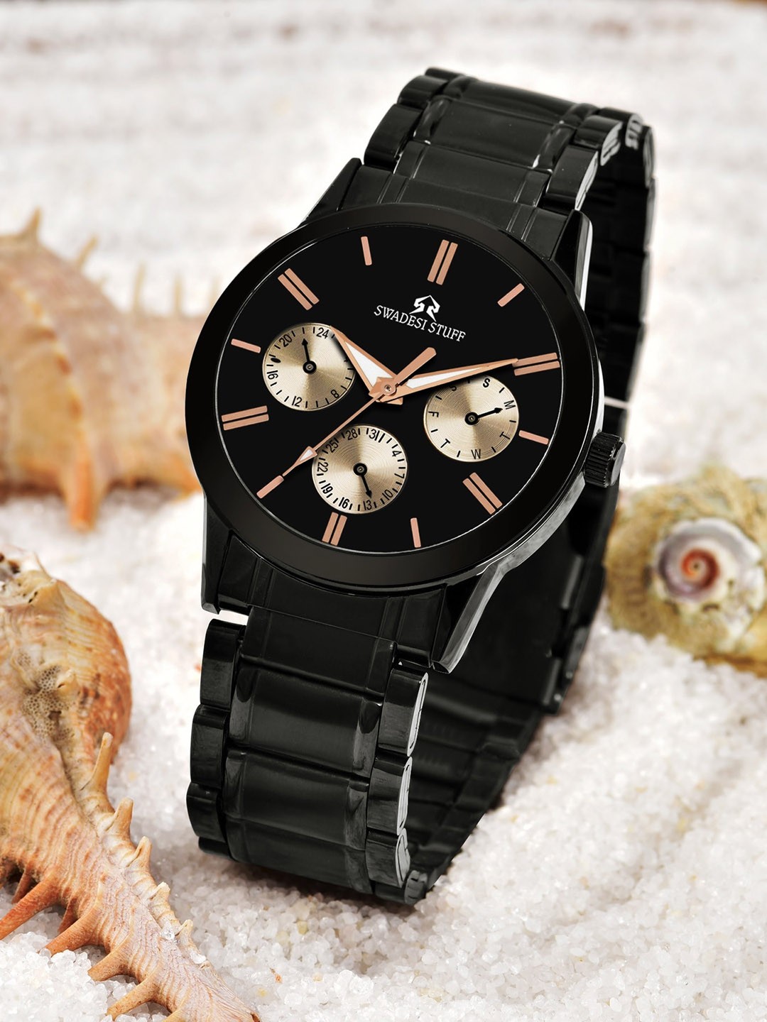 

SWADESI STUFF Men Black Embellished Dial & Black Stainless Steel Bracelet Style Straps Analogue Watch