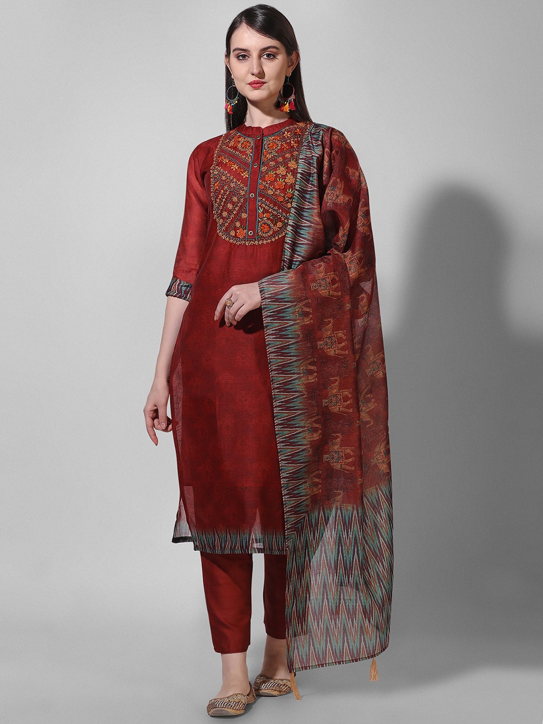 

Berrylicious Embroidered Sequined Chanderi Cotton Kurta with Trousers & Dupatta, Maroon