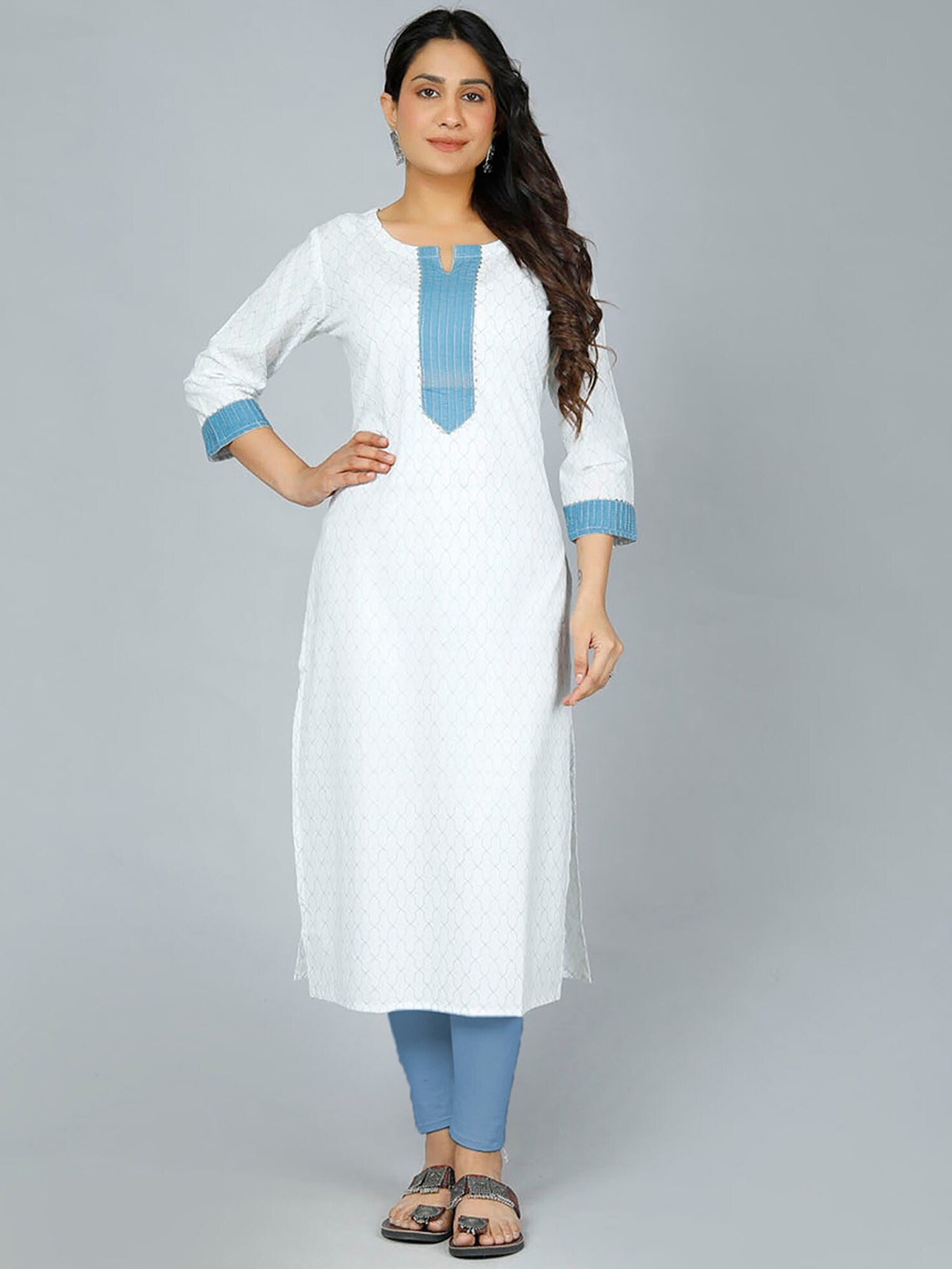 

Jevi Prints Geometric Printed Straight Gotta Patti Pure Cotton Kurta, White
