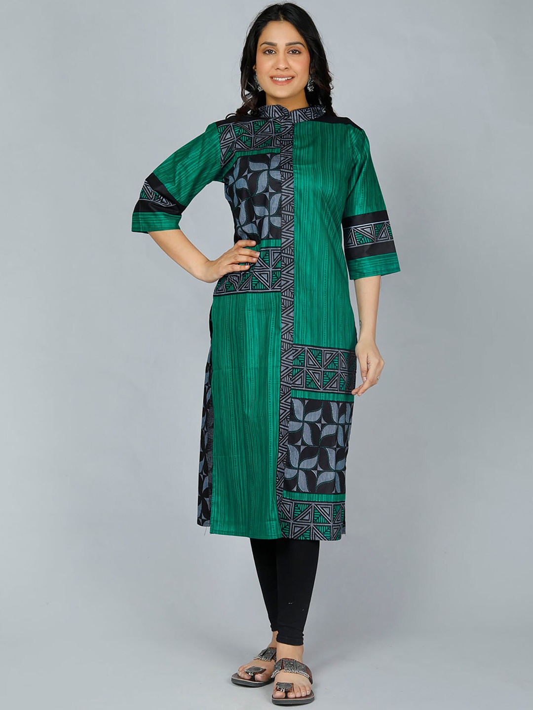 

Jevi Prints Geometric Printed Mandarin Collar Pure Cotton Kurta, Green