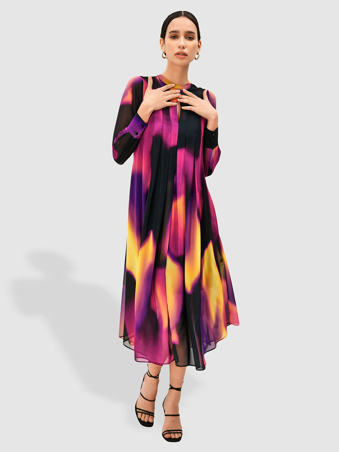 

Zapelle Keyhole Neck Abstract Printed Georgette Fit & Flare Midi Dress, Black