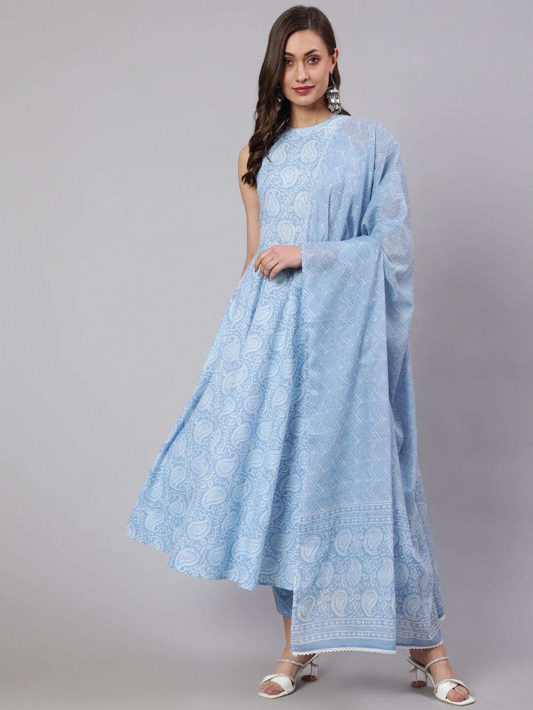 

Jaipur Kurti Paisley Printed Halter Neck Pure Cotton Kurta With Trousers & Dupatta, Blue