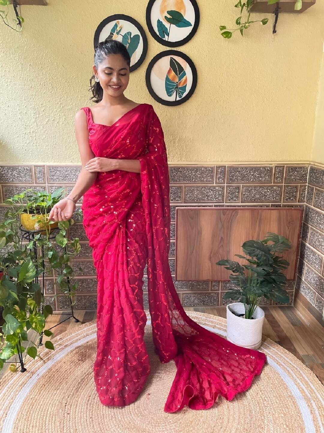 

Mitera Embellished Sequinned Poly Georgette Saree, Red