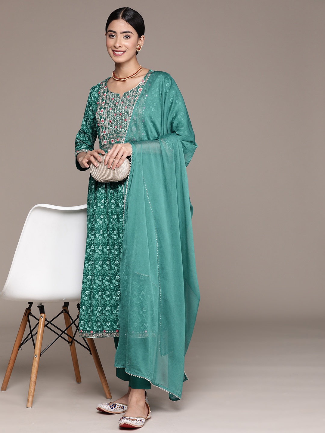 

Anubhutee Floral Embroidered Regular Kurta With Trousers & Dupatta, Teal