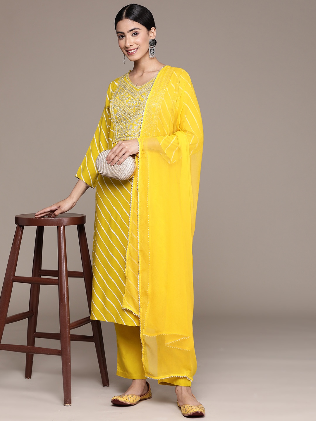 

Anubhutee Leheriya Embroidered Regular Kurta With Trousers & Dupatta, Yellow