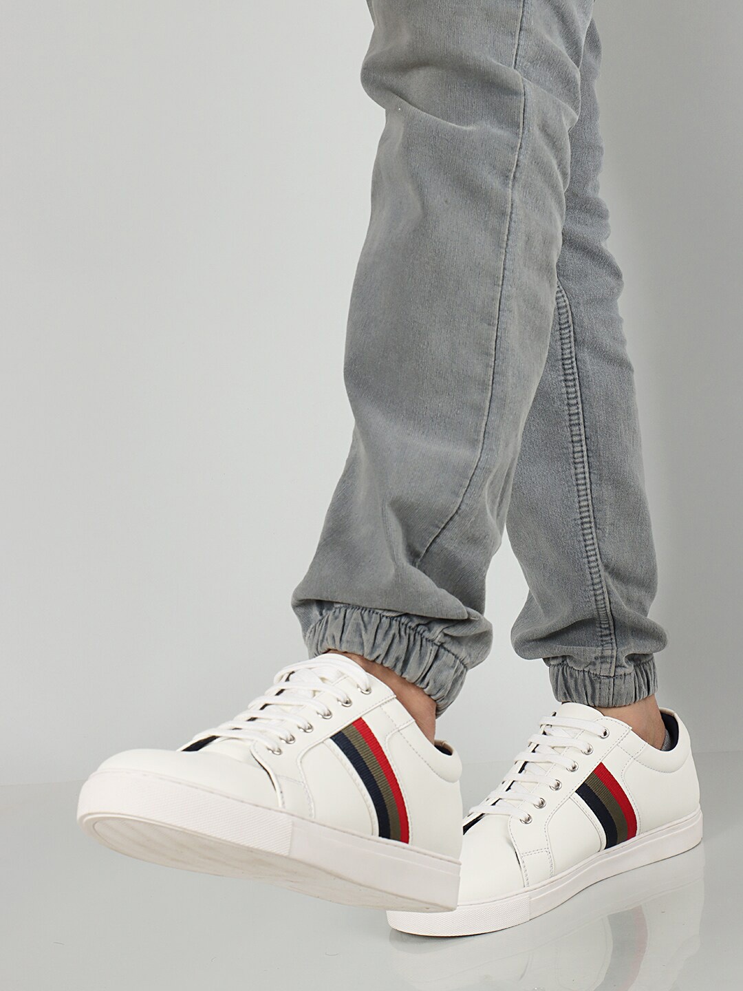 

Carlton London sports Men Striped Comfort Insole Basics Sneakers, White