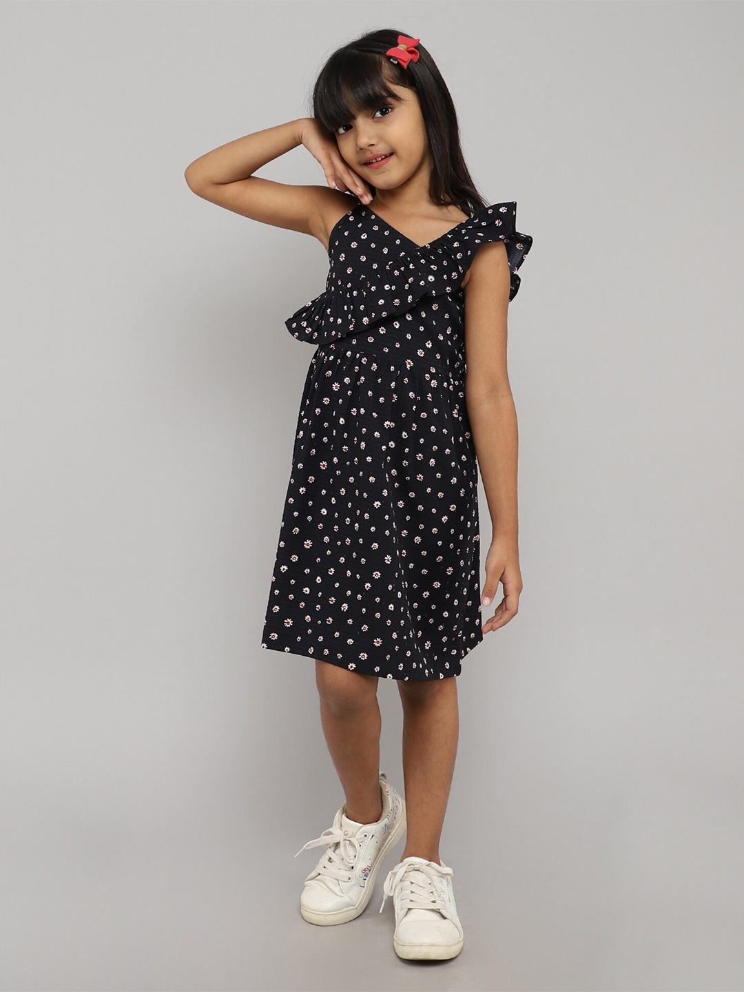 

taffykids Girls Shoulder Straps Floral Printed Ruffles A-Line Dress, Black