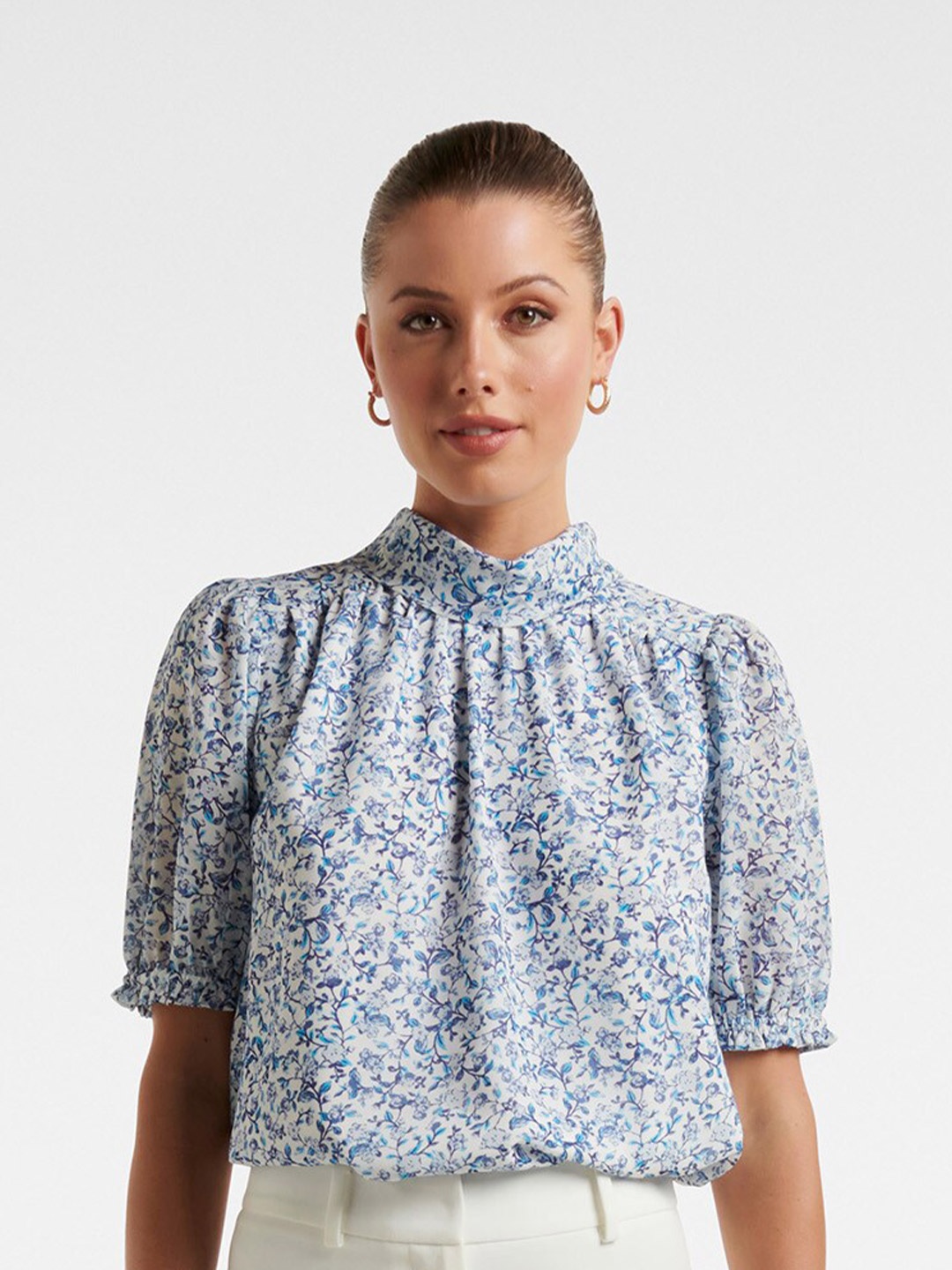 

Forever New Floral Printed High Neck Puff Sleeves Top, White