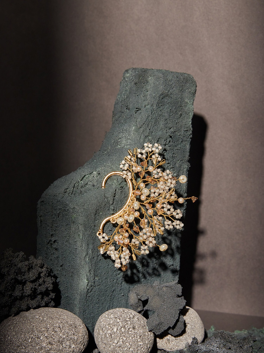 

D'oro Gold-Plated Contemporary Ear Cuff Earrings