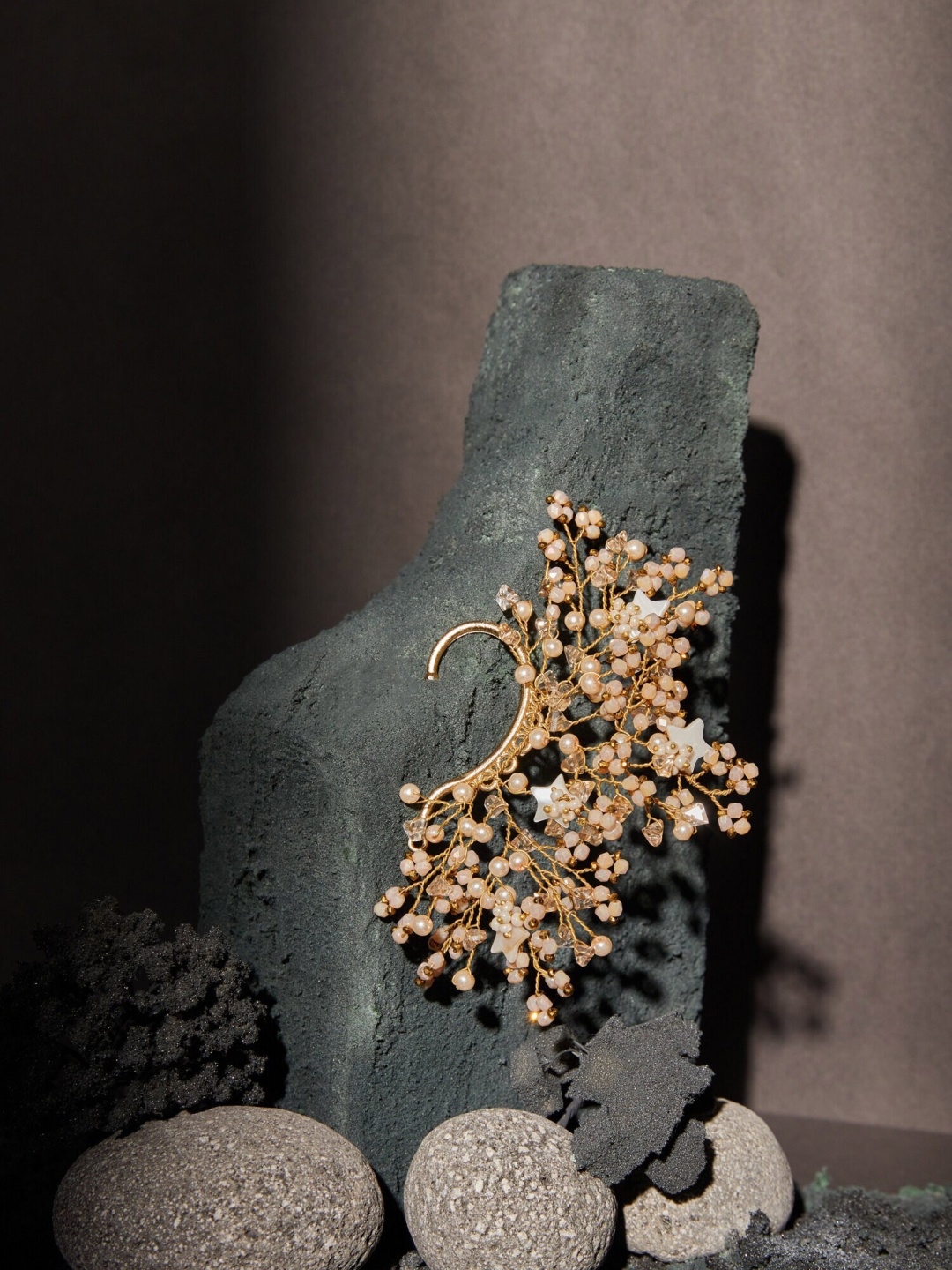 

D'oro Gold-Plated Contemporary Ear Cuff Earrings