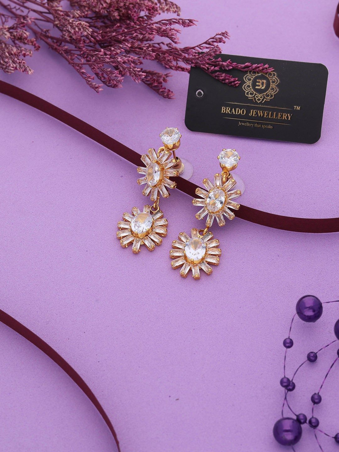 

Brado Jewellery Gold-Plated Contemporary Drop Earrings