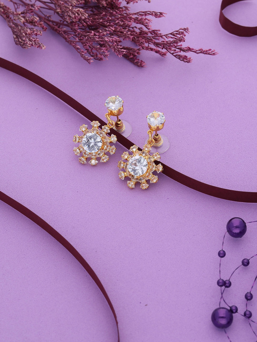 

Brado Jewellery Gold-Plated Contemporary Drop Earrings