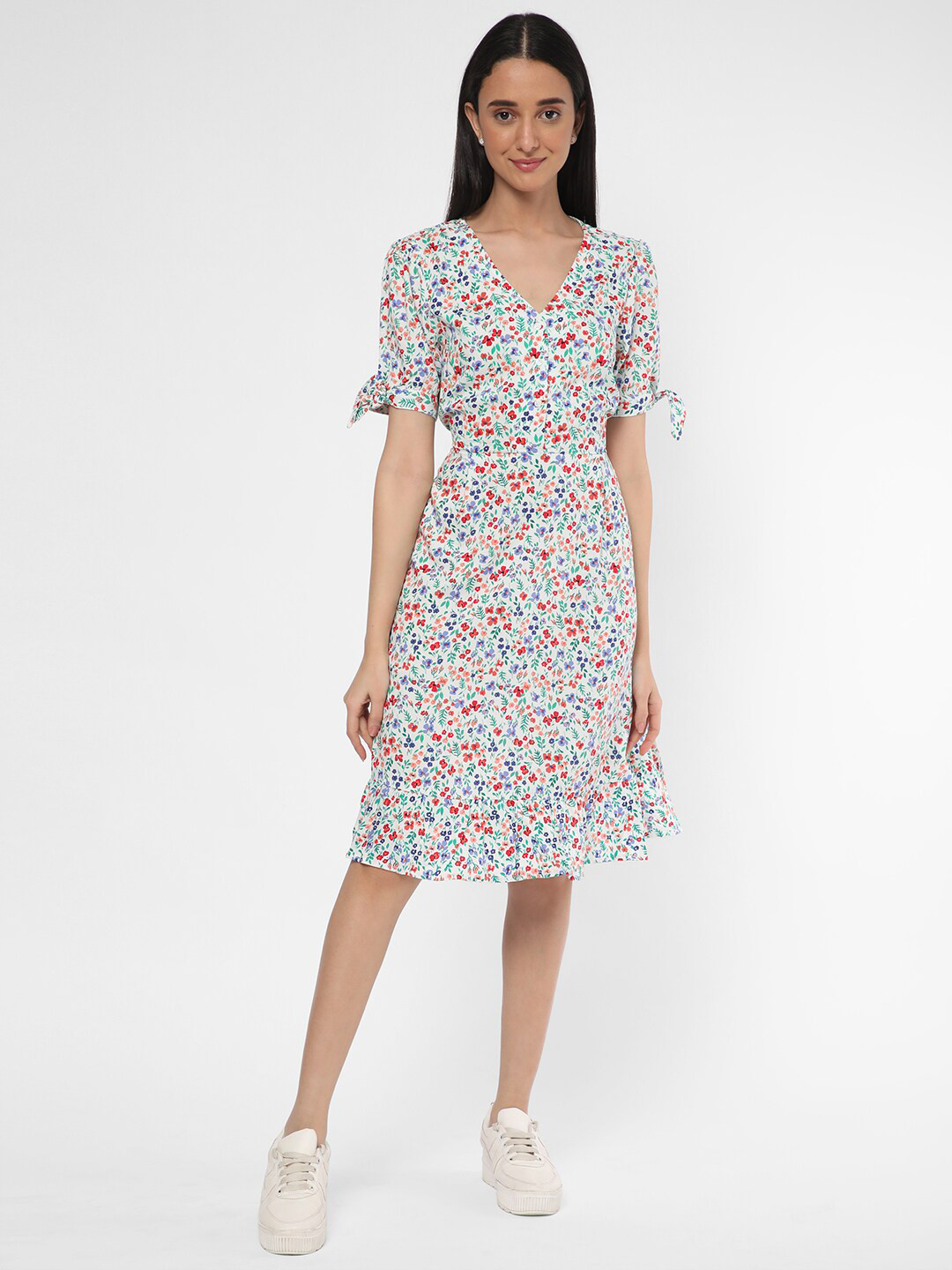 

R&B V-Neck Floral Printed A-Line Dress, White