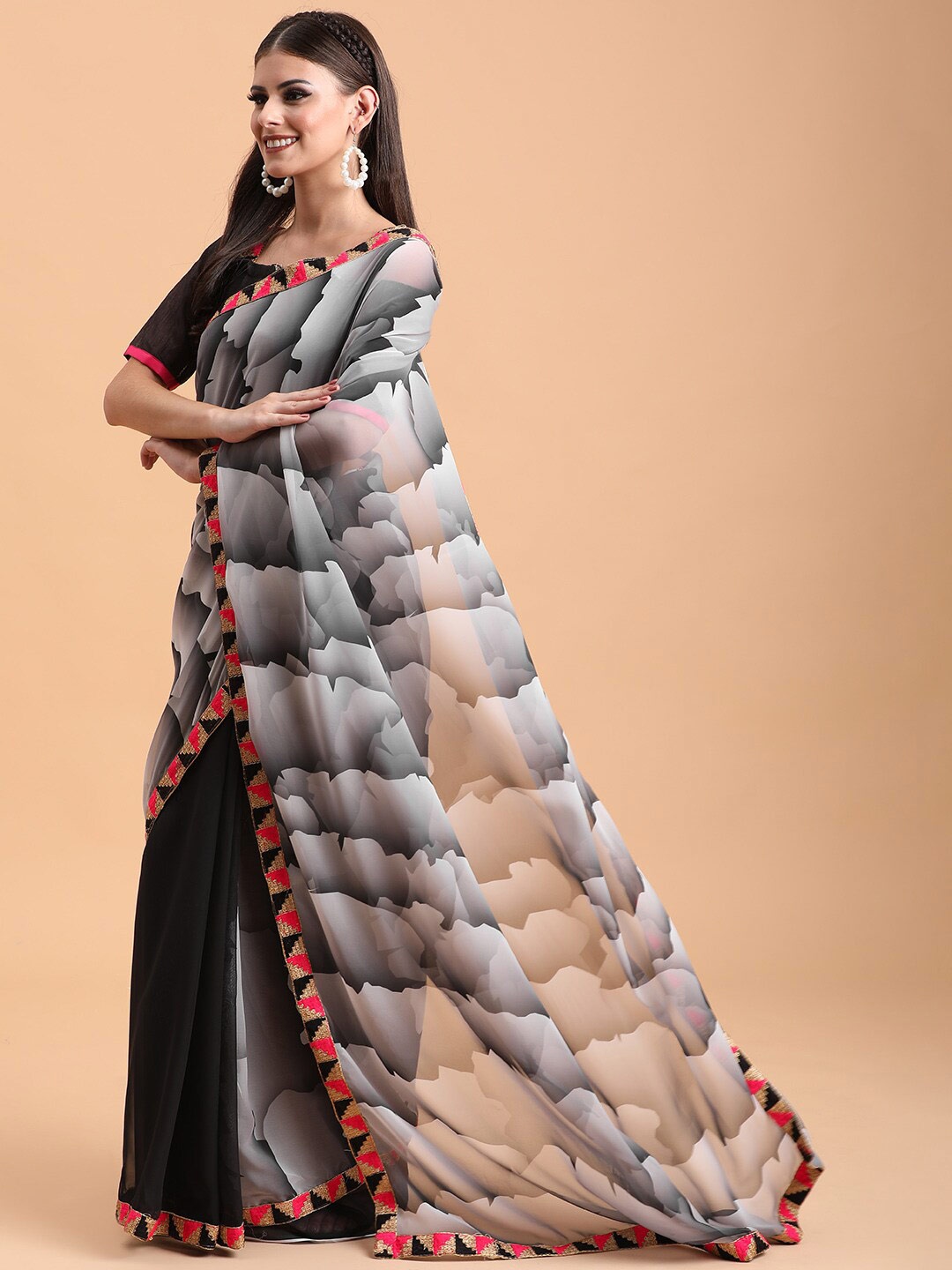

Sangria Abstract Printed Pure Georgette Saree, Black
