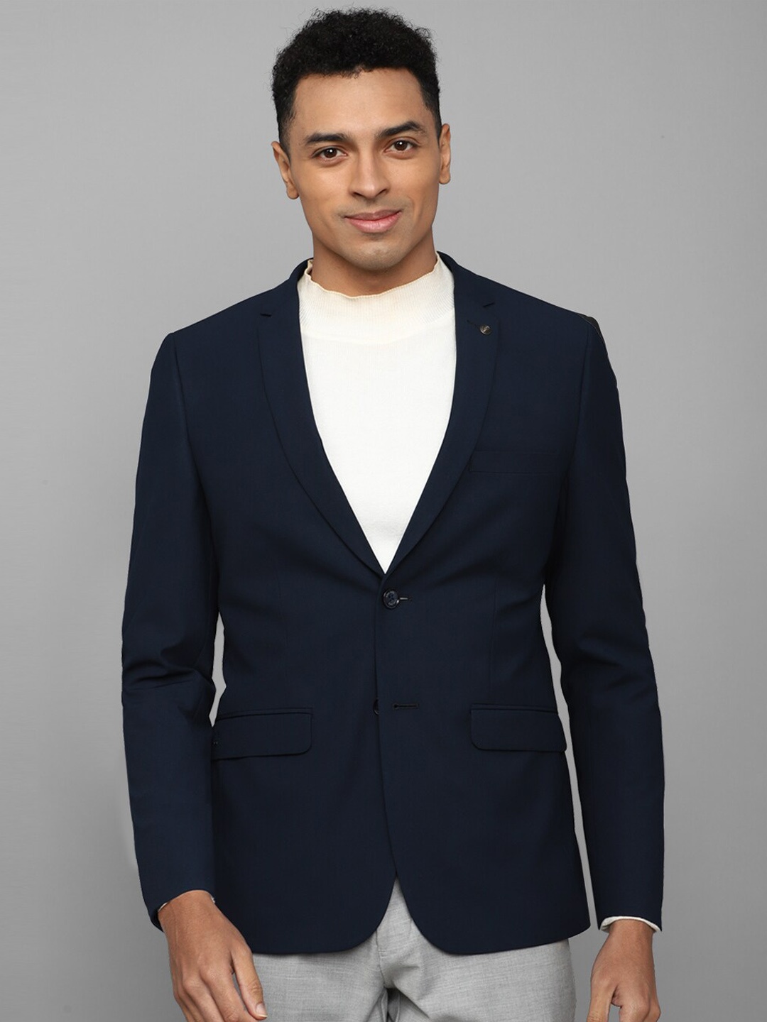 

Allen Solly Single Breasted Slim-Fit Blazers, Navy blue