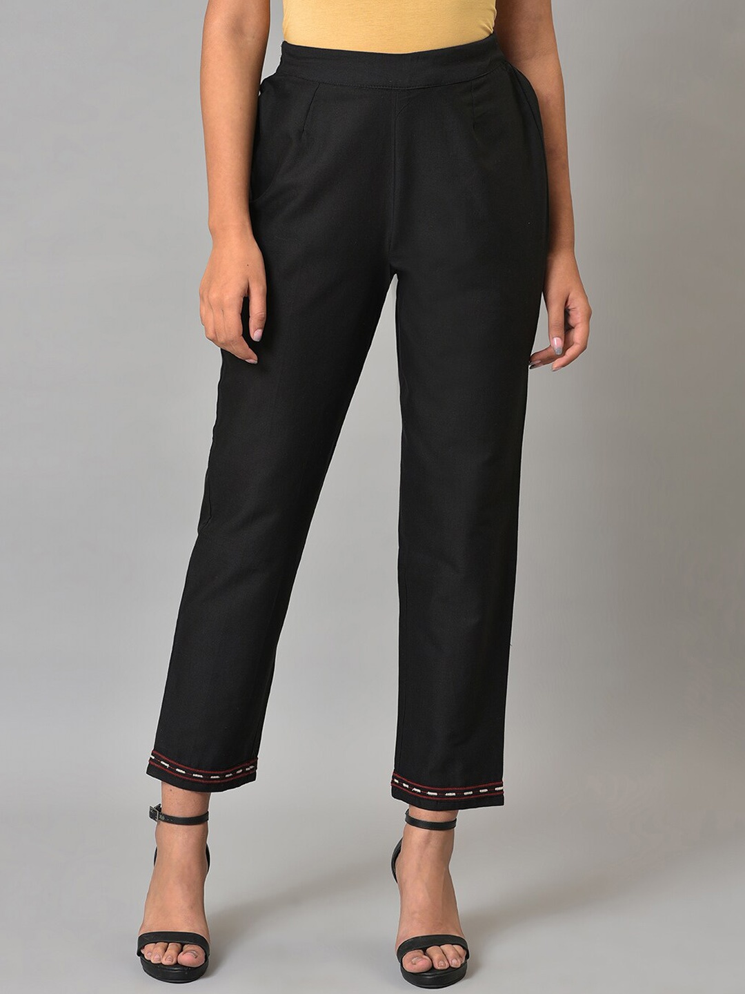 

W Women Slim Fit Mid-Rise Trousers, Black